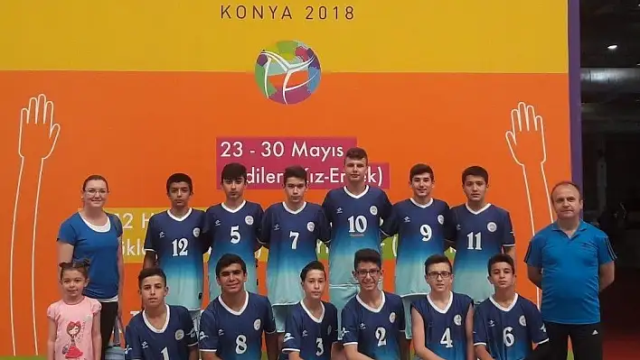 Melikgazi Belediyespor Midi Voleybol Takımı Türkiye 10.su oldu