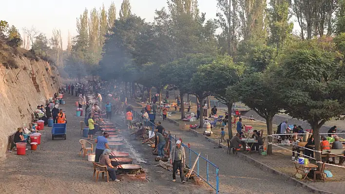 Melikgazi'de o etkinliğe binlerce kişi katılarak rekor kırdı