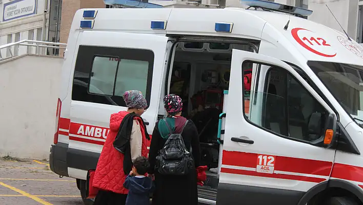 Melikgazi'de okulda izdiham: 15  yaralı