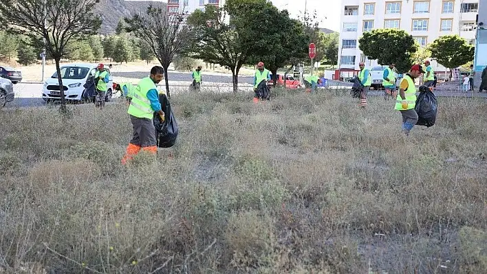 Melikgazi'de sonbahar temizliği başladı
