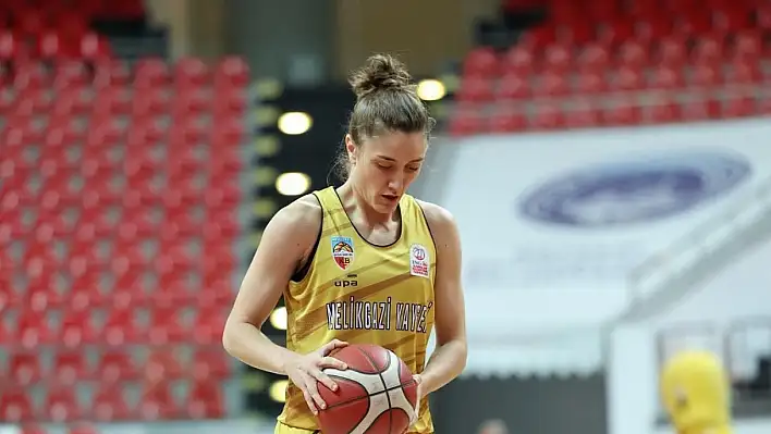 Melikgazi Kayseri Basketbol'a 2 yeni oyuncu geliyor