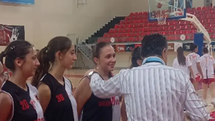 Melikgazi Kayseri Basketbol şampiyon oldu