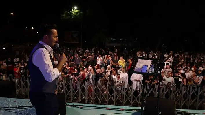 Klasik otomobil festivali devam ediyor