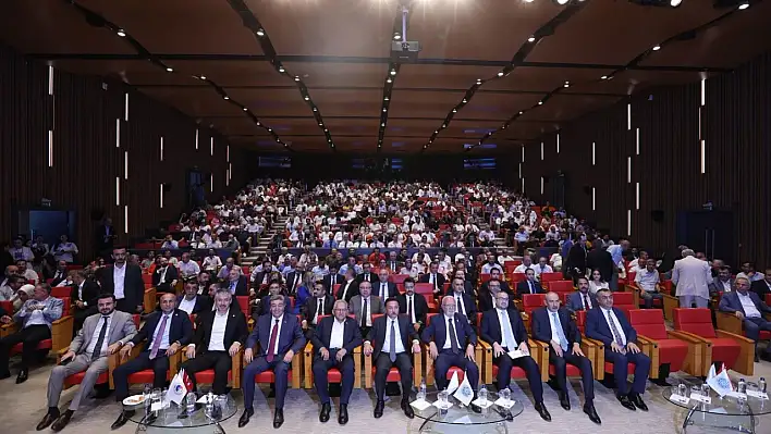 Merkez Bankası Başkanı Karahan, Kayseri'de iş dünyasıyla bir araya geldi