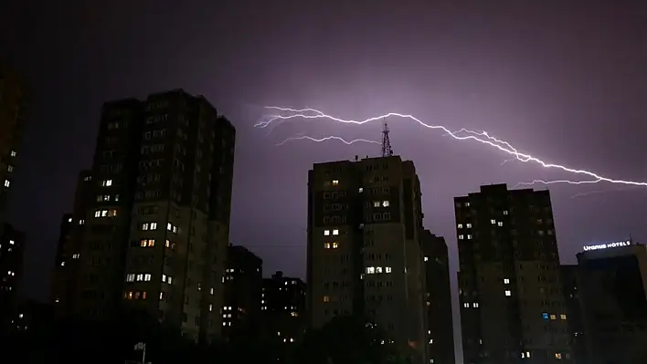 Meteoroloji Kayseri'yi saat vererek uyardı!