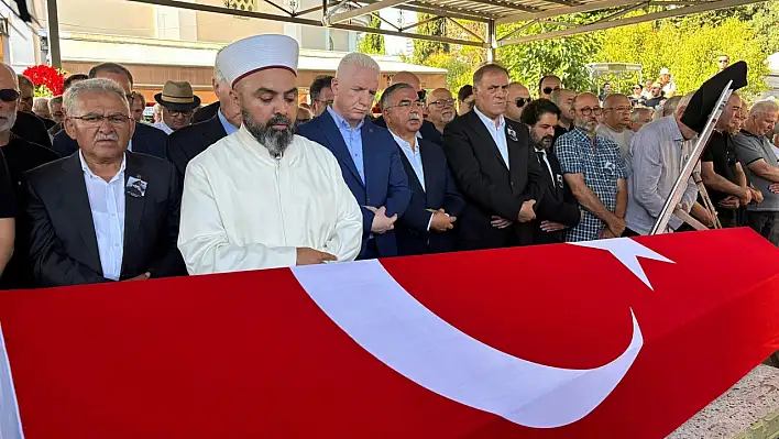 Metin Sözen son yolculuğuna uğurlandı