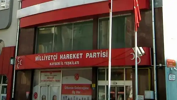 MHP'de dikkat çeken gelişme! O isim görevden ayrılıyor
