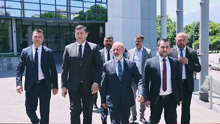 MHP heyeti bu kez Kocasinan'da! Dikkat çeken görüşmede neler konuşuldu?