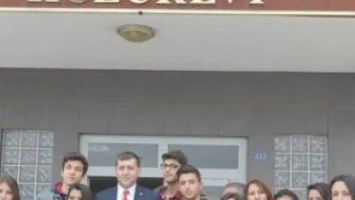 MHP İL TEŞKİLATINDAN HUZUREVİNE ZİYARET