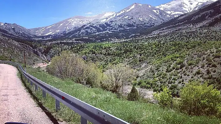 MHP Milletvekili Ersoy: O yaylaları peşkeş çektirmeyiz!