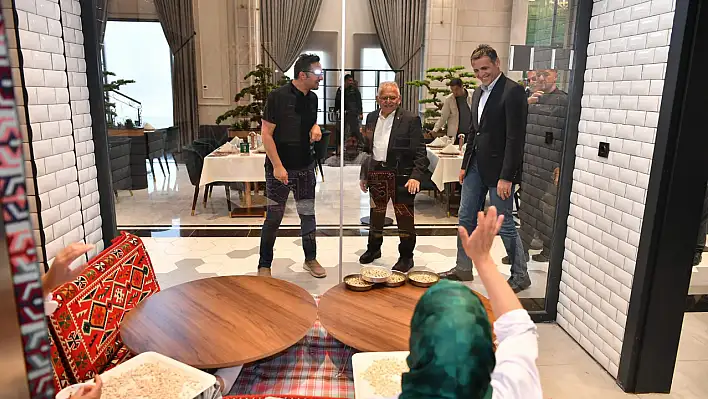 Millet Bahçesi'ndeki merkez açılış için gün sayıyor