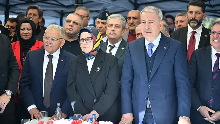 Milletvekili Akar resmi törenlere neden katılmıyor?