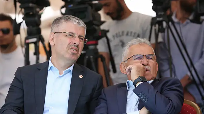 Milletvekili Çopuroğlu ve Başkan Büyükkılıç'ı merak ettiren, bu hale getiren olay ne?