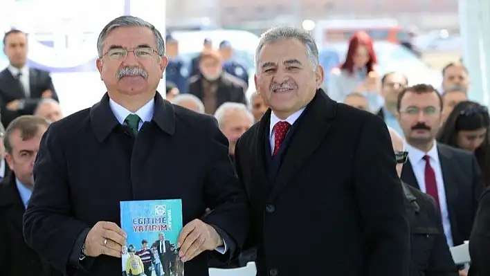 Bakan Yılmaz'dan Başkan Büyükkılıç'a Eğitim Teşekkürü