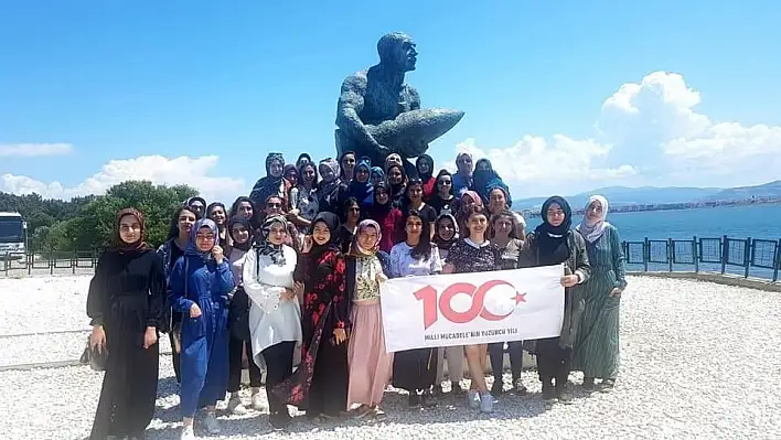 Milli Mücadele'nin 100. yılında gençler ecdadın izinde
