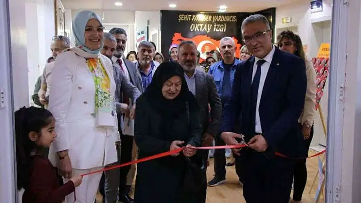 Minik öğrenciler kendi kitaplarını bastı