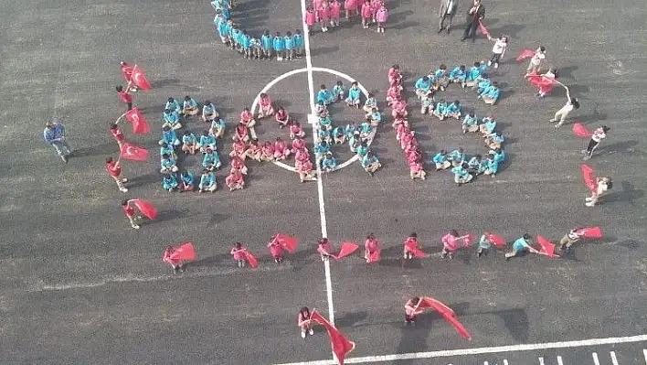 Miniklerden Mehmetçiğe destek