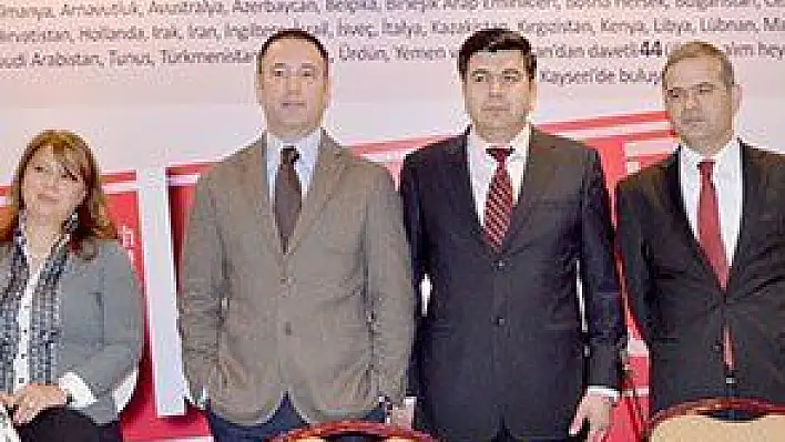 MOBİLYA FUARI'NDA HEDEF 50 BİN 