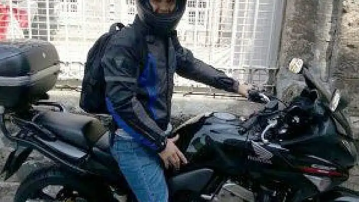 MOTOSİKLET TUTKUNU ÖĞRETİM GÖREVLİSİ, KAZADA HAYATINI KAYBETTİ