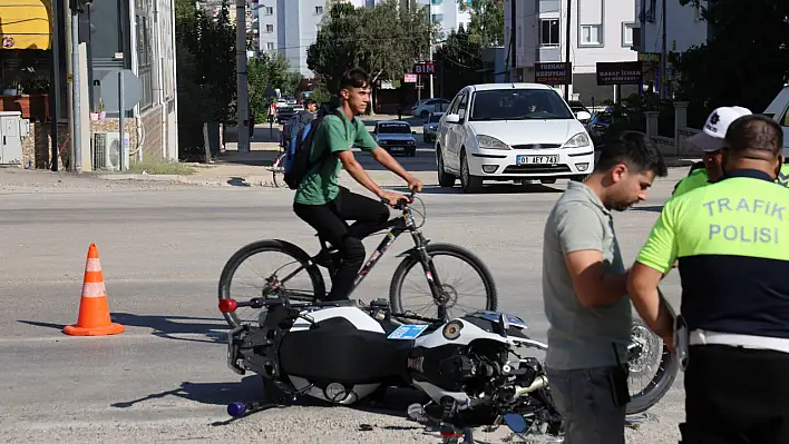 Motosikletli trafik polisi ihbara giderken kaza geçirdi!
