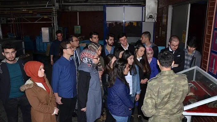 Mühendis Adayları 2.İnci Ana Bakım Fabrika Müdürlüğüne Teknik Gezi Düzenledi