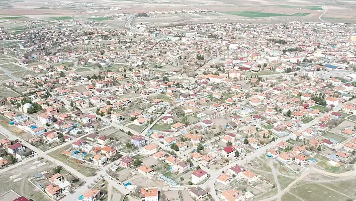 'Muhtar çalışmıyor' diyenlere böyle sitem etti: Siyasi ayrılıklar...