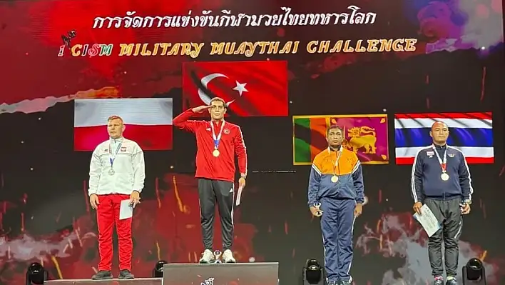 Kayserili Murat Avcı, muaythai'de Dünya Şampiyonu oldu