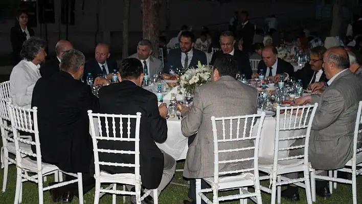 MÜSİAD hasta ve hasta yakınlarına iftar daveti verdi