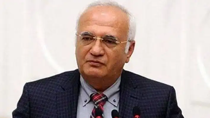 Mustafa Elitaş hastaneye kaldırıldı