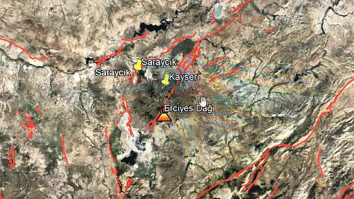 Naci Görür'den Kayseri'de olan deprem hakkında açıklama geldi