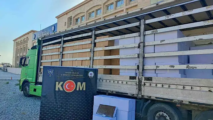 Niğde'de 7 milyon 550 bin adet kaçak makaron ele geçirildi