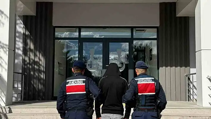 Aranan 3 şahıs yakalandı