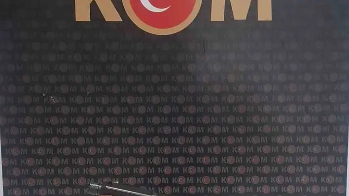 Kaçak alkol ve silah operasyonu