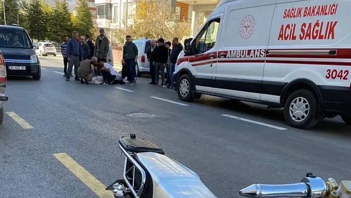 Niğde'de otomobil ile motosiklet çarpıştı: 1 çocuk hayatını kaybetti