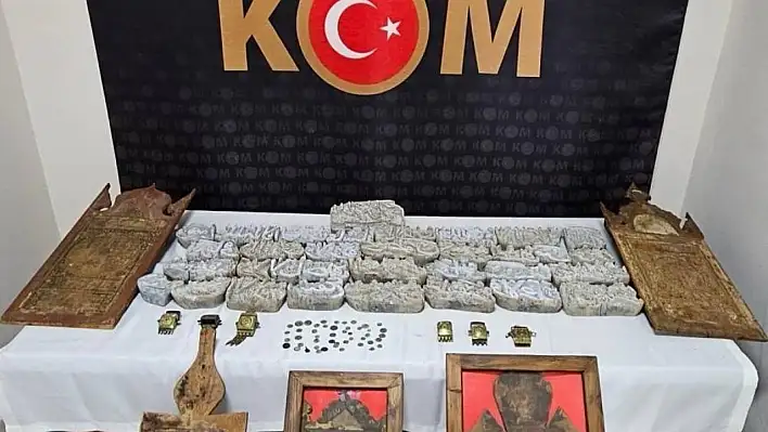 Niğde'de tarihi eser operasyonu: 2 gözaltı