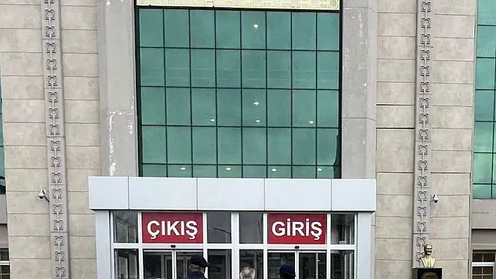 Niğde'de tel örgü hırsızları yakalandı!