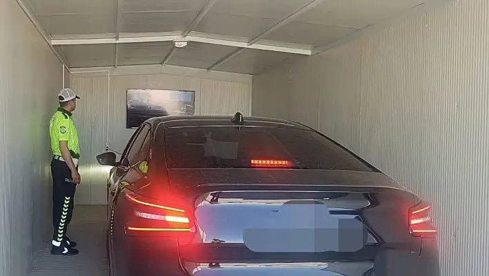 Yaşam Tüneli'nde onlarca kişiye hayati bilgiler
