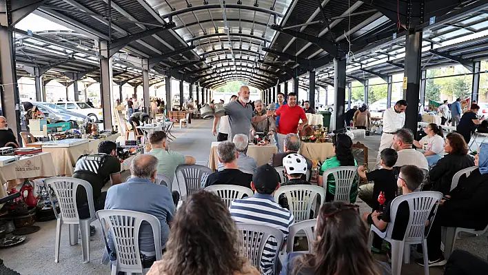 Nostalji tutkunları pazar günü bu adreste buluşacak