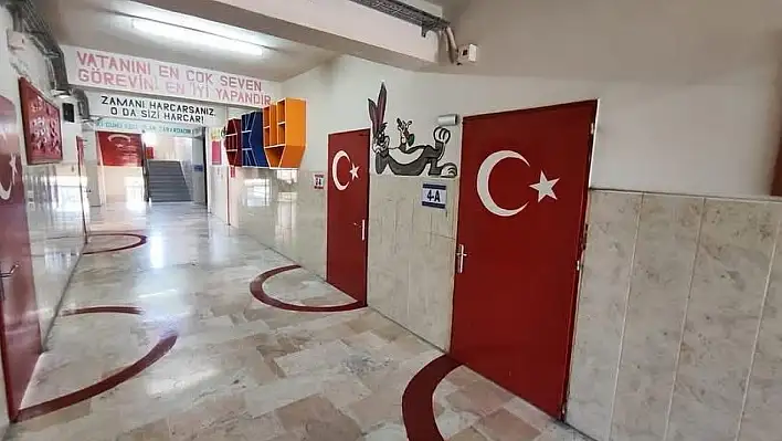 O müdür ilçeden gidiyor