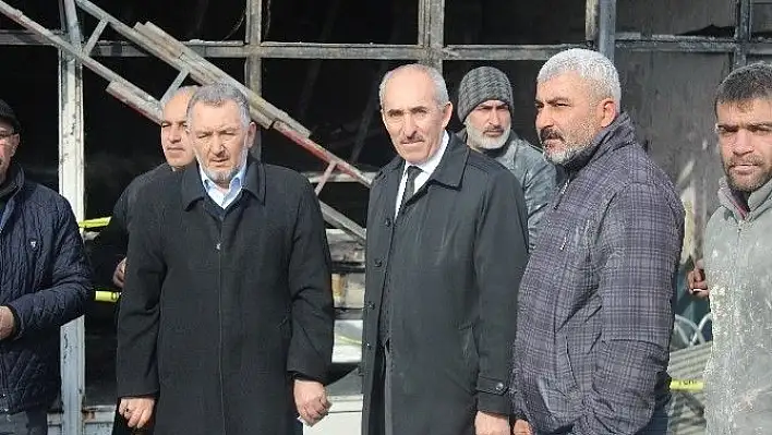 Odakır'dan dükkanı yanan esnafa ziyaret