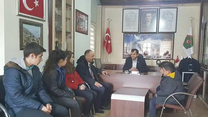 Öğrencilerden duygulandıran bağış...