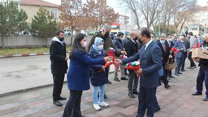 Öğretmenler Günü Tomarza'da kutlandı