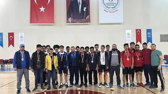 Okullar Arası Badminton İl Birinciliği Tamamlandı