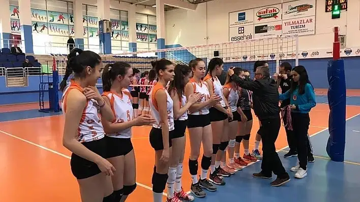 Okullar Arası Voleybol Genç (A) Grup Birinciliği Müsabakaları tamamlandı