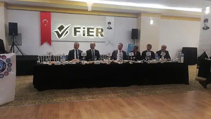 Kahveci 'Türkiye Kamu-Sen dün vardı bu gün de var yarın da var olacaktır'