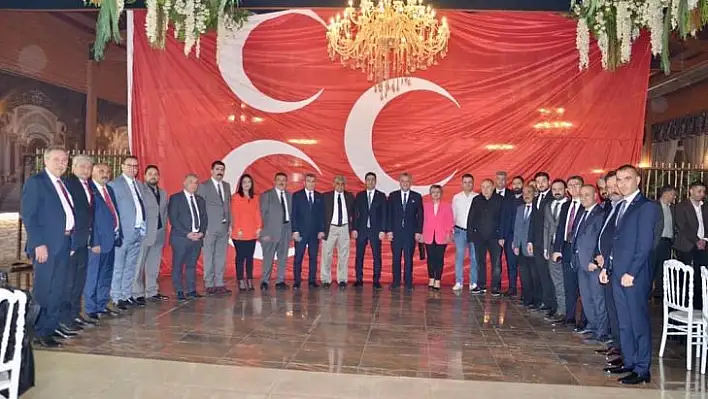 Özdemir, iftar programına katıldı