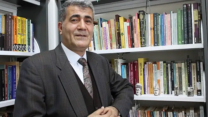 Prof. Dr. Özgen: 'Düşünmüyoruz, tekrar ediyoruz'