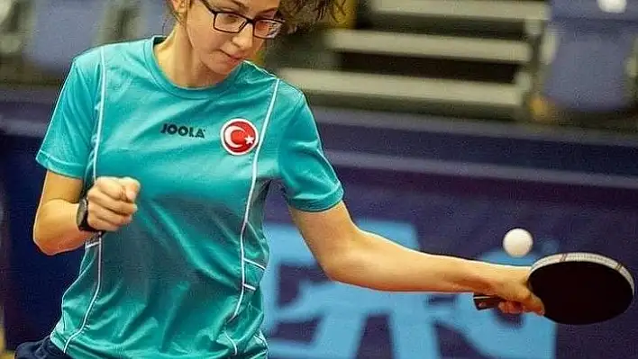 Özge Yılmaz'dan dünya sıralaması rekoru