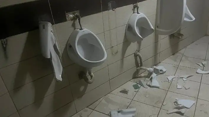 Öztürk: İnsanlıktan nasibini almamış İsrailliden beter