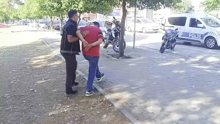 Uyuşturucuyla yakalandı, 'Pişmanım' dedi